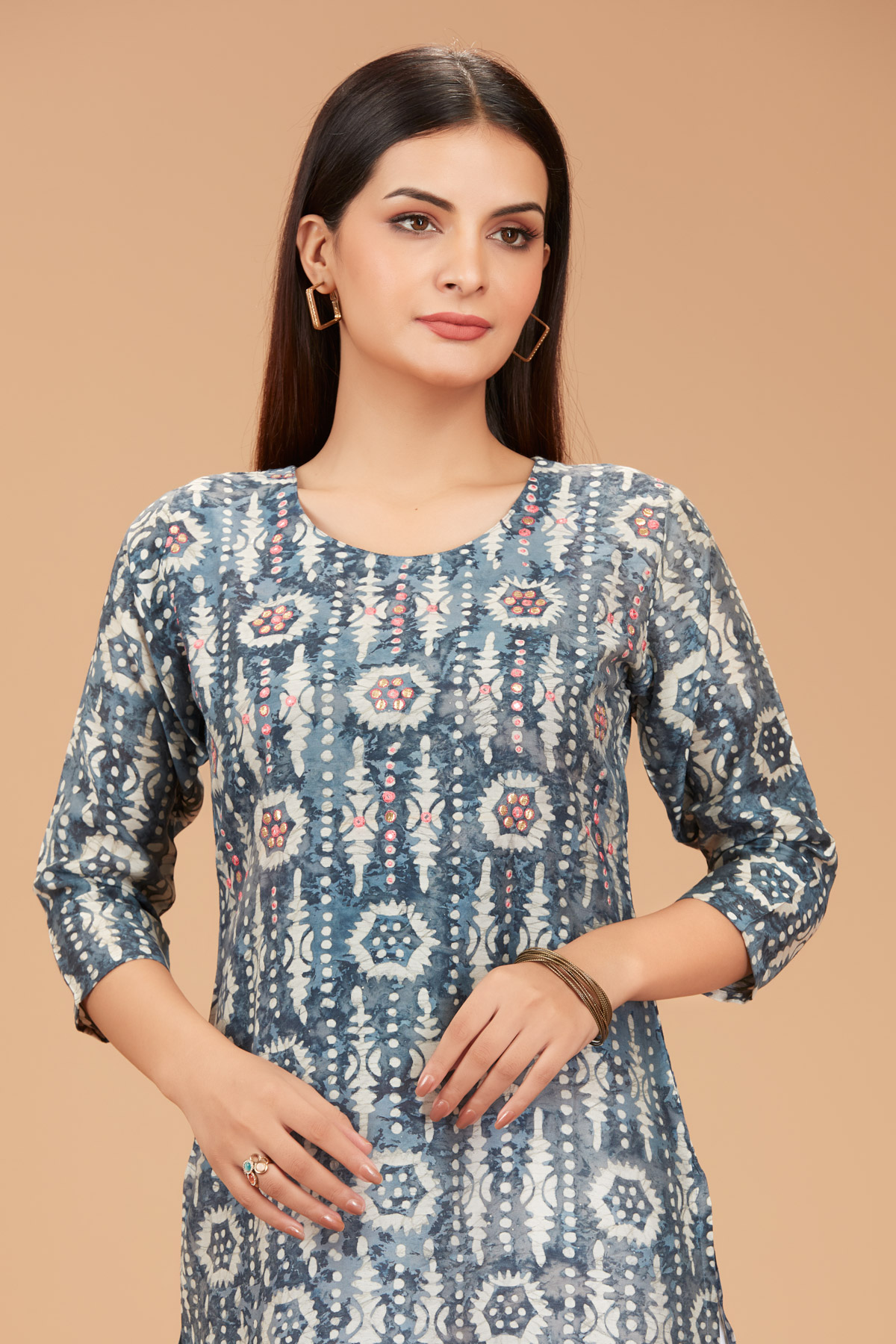 Navy Blue Printed Straight Kurti