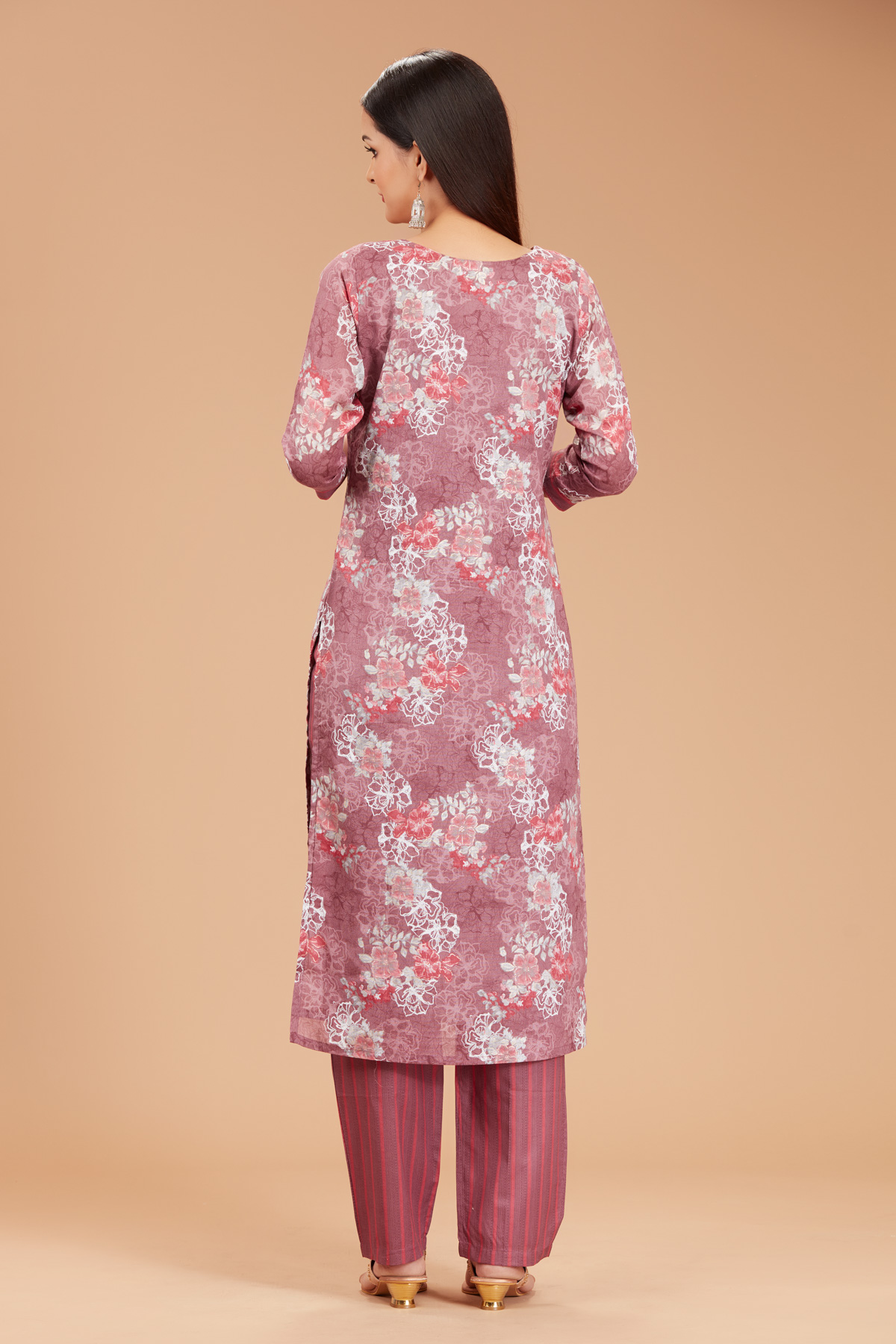 Onion Pink 3 Piece Suit Set With Dupatta